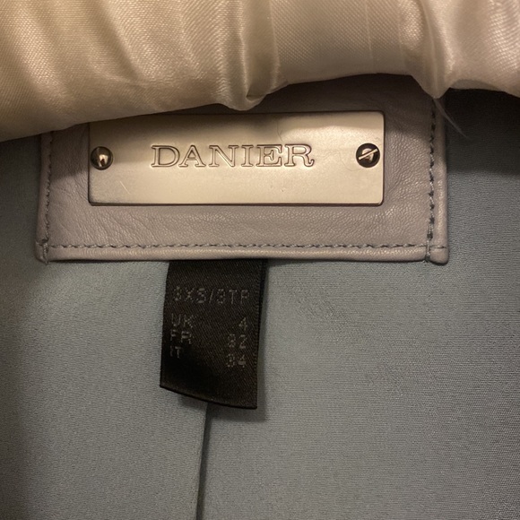 Light blue Danier leather jacket - Picture 2 of 3